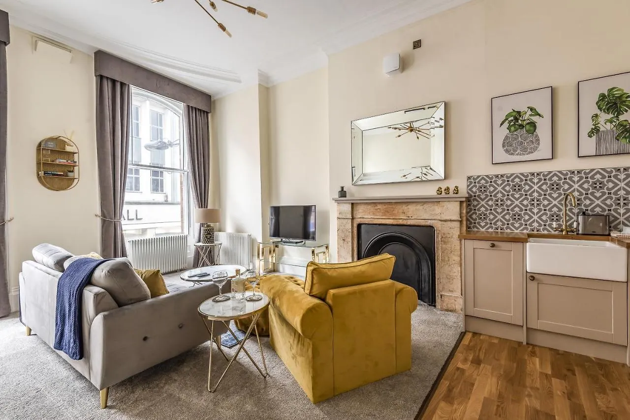 Apartment Rowntree One - Stunning Apartment- Grade II Listed -Joseph Rowntree Birthplace York Großbritannien